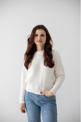 Светр жіночий